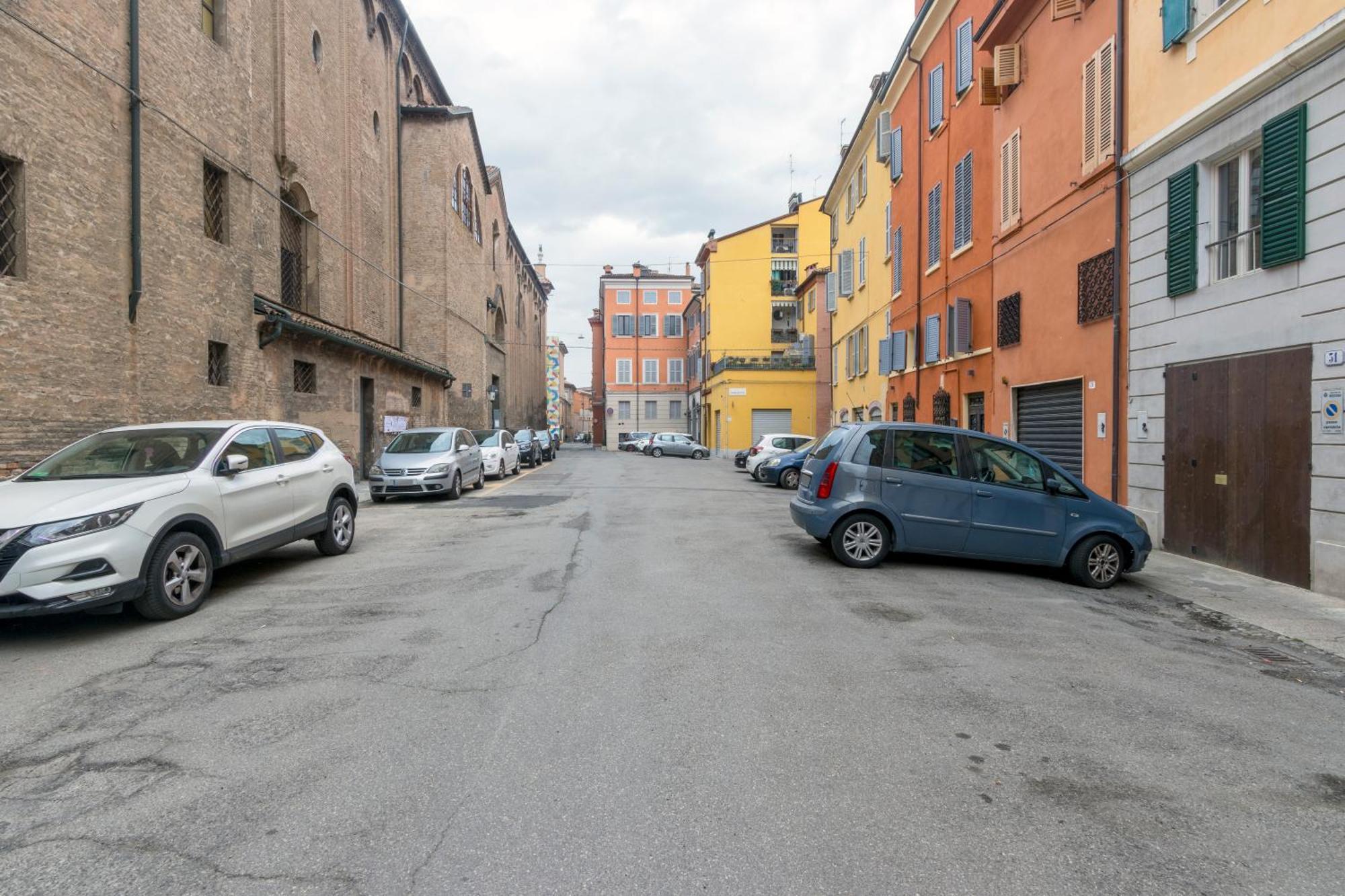 A 2 Passi Da Piazza Grande Apartment Modena Exterior photo